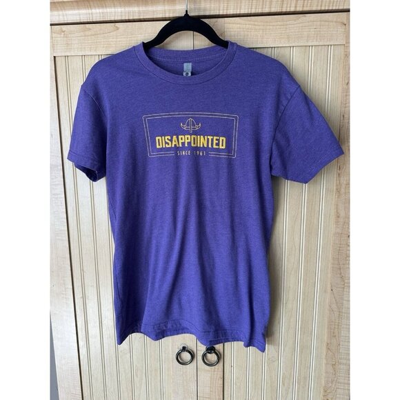 Minnesota Vikings Shirt Adult Small Purple Yellow Disappointed Since 1967 - Picture 1 of 5